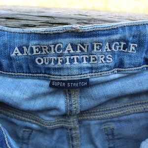 WOMENS JEANS